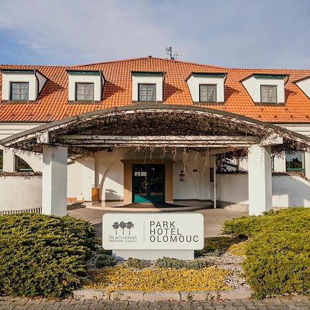 Pracharna Park Hotel Olomouc Exteriör bild